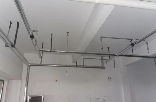 如何判斷商鋪需要進(jìn)行消防噴淋改造呢